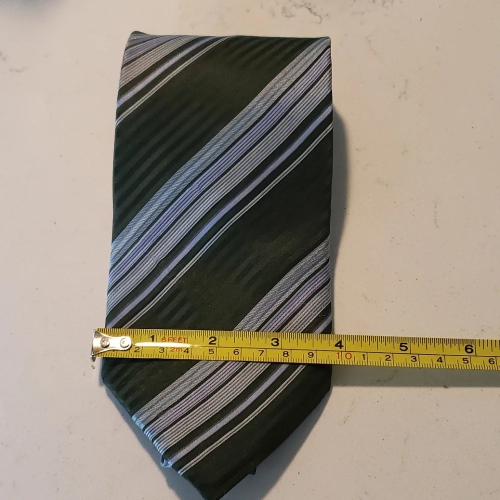 Giorgi Armani tie